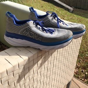 Hoka bondi 6 sneaker